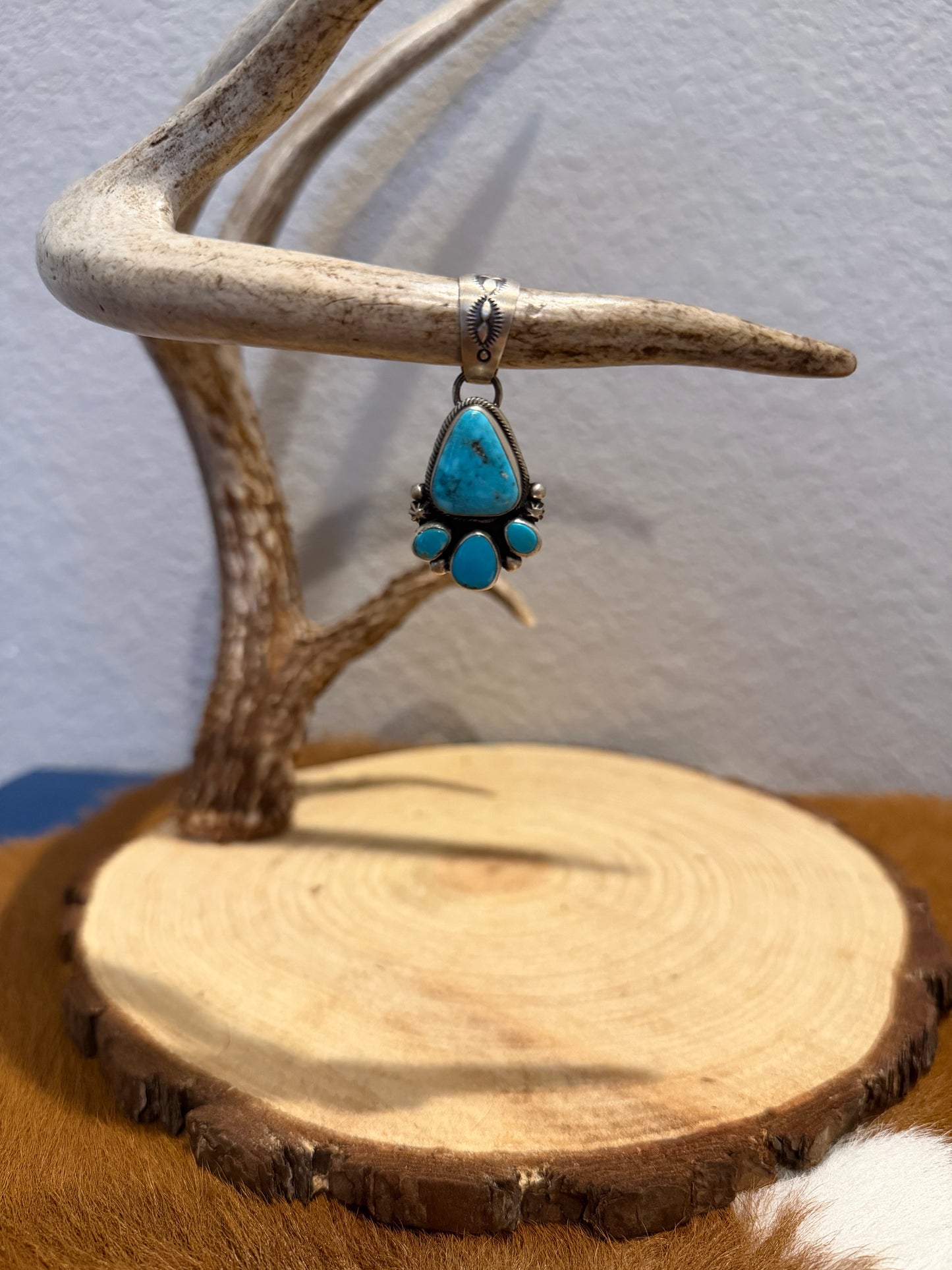 Kingman Pendant