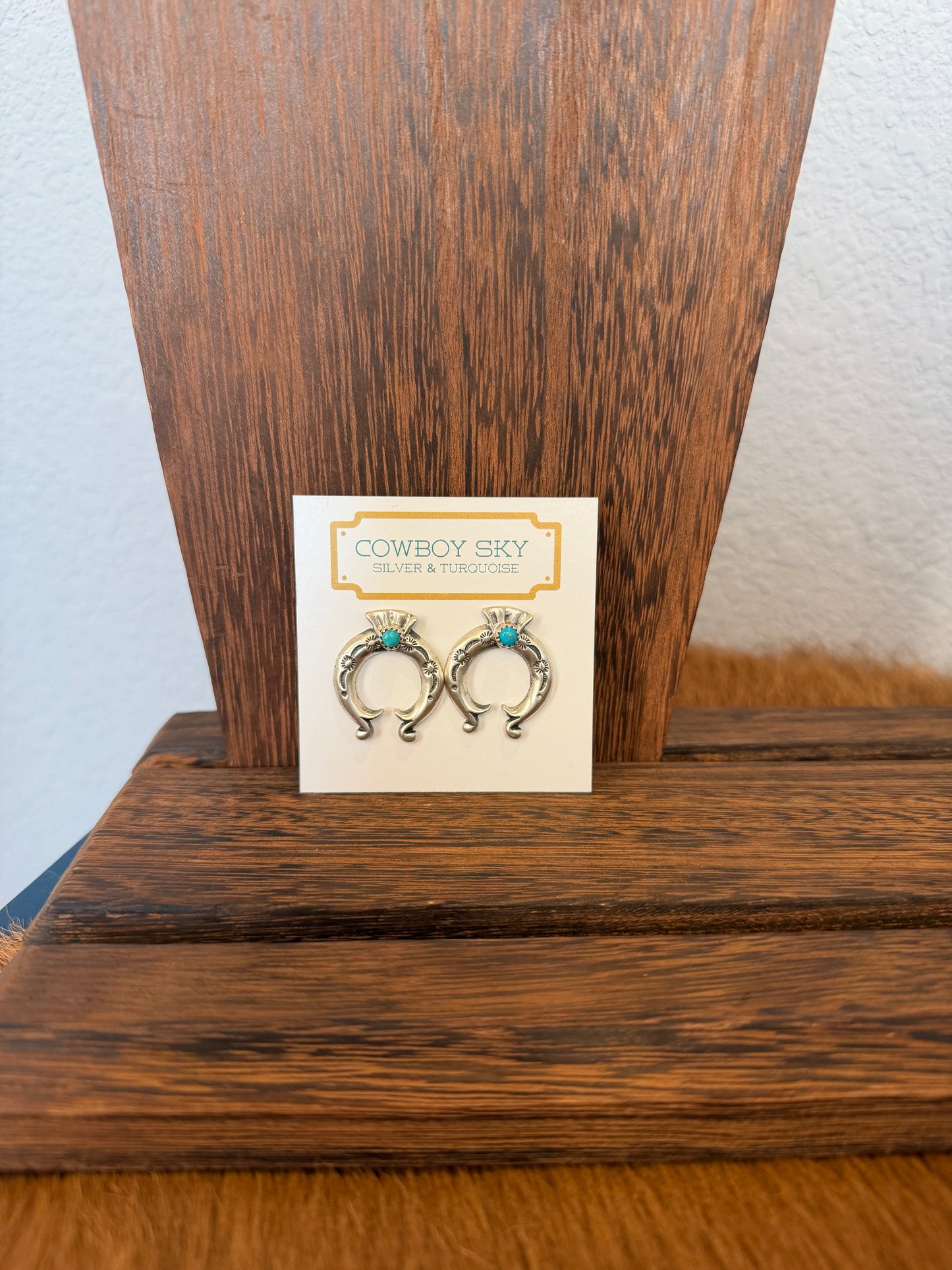 Turquoise Naja Stud